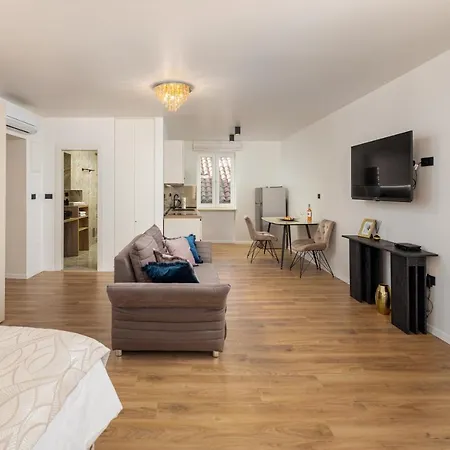 Luxury Duje Apartmán *