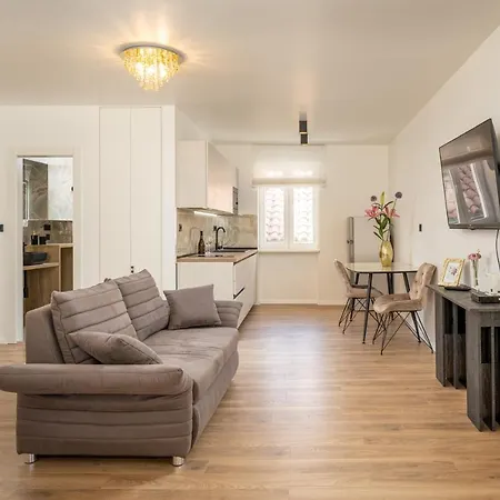 Luxury Duje Apartment Split